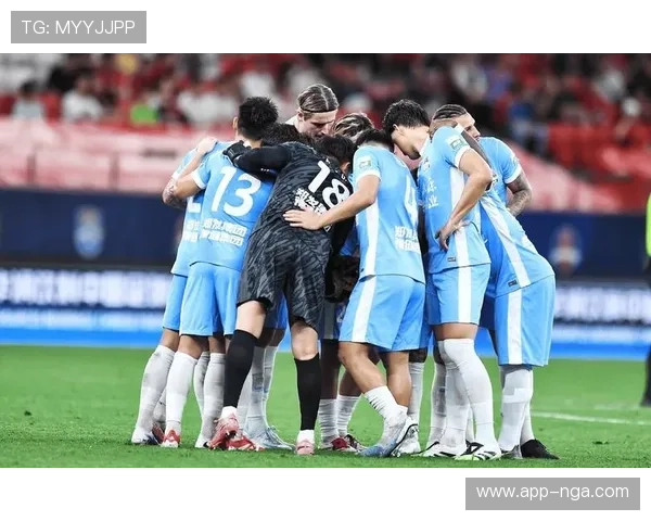 河南队快速反击奏效 纳萨里奥与卡多索配合默契