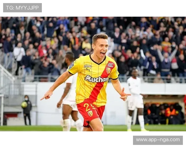 朗斯主场七连胜势不可挡,欧塞尔客场一胜难求 朗斯主场七连胜势不可挡,欧塞尔客场一胜难求